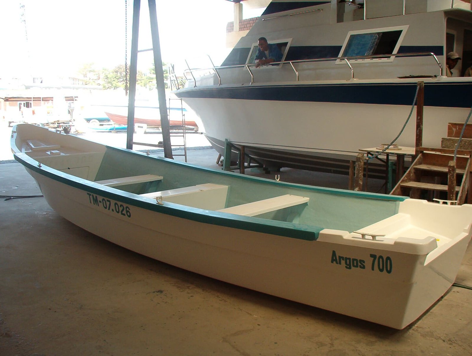 Bateau Argos 700 de POLYMA